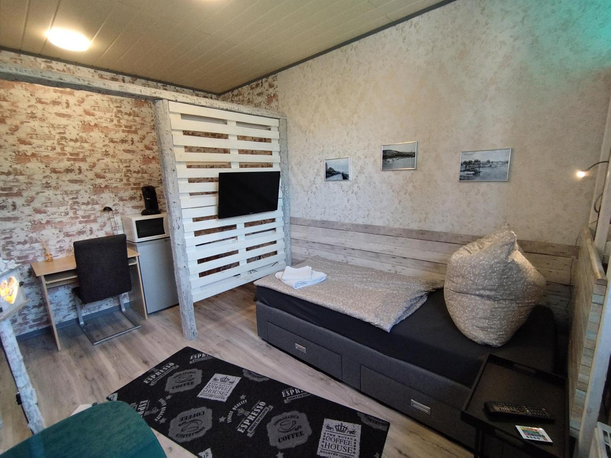 Hotel Boardinghouse Castell Bonn Esterno foto
